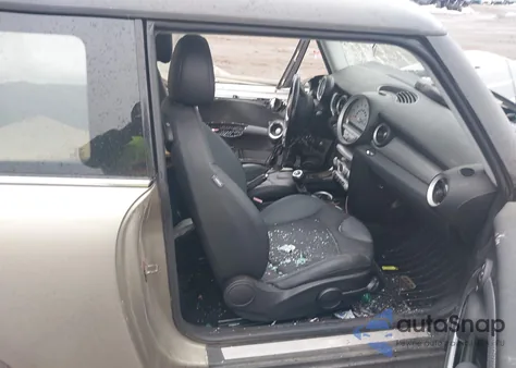 2010 Mini Cooper S from USA, damaged, VIN WMWMF7C5XATX45206